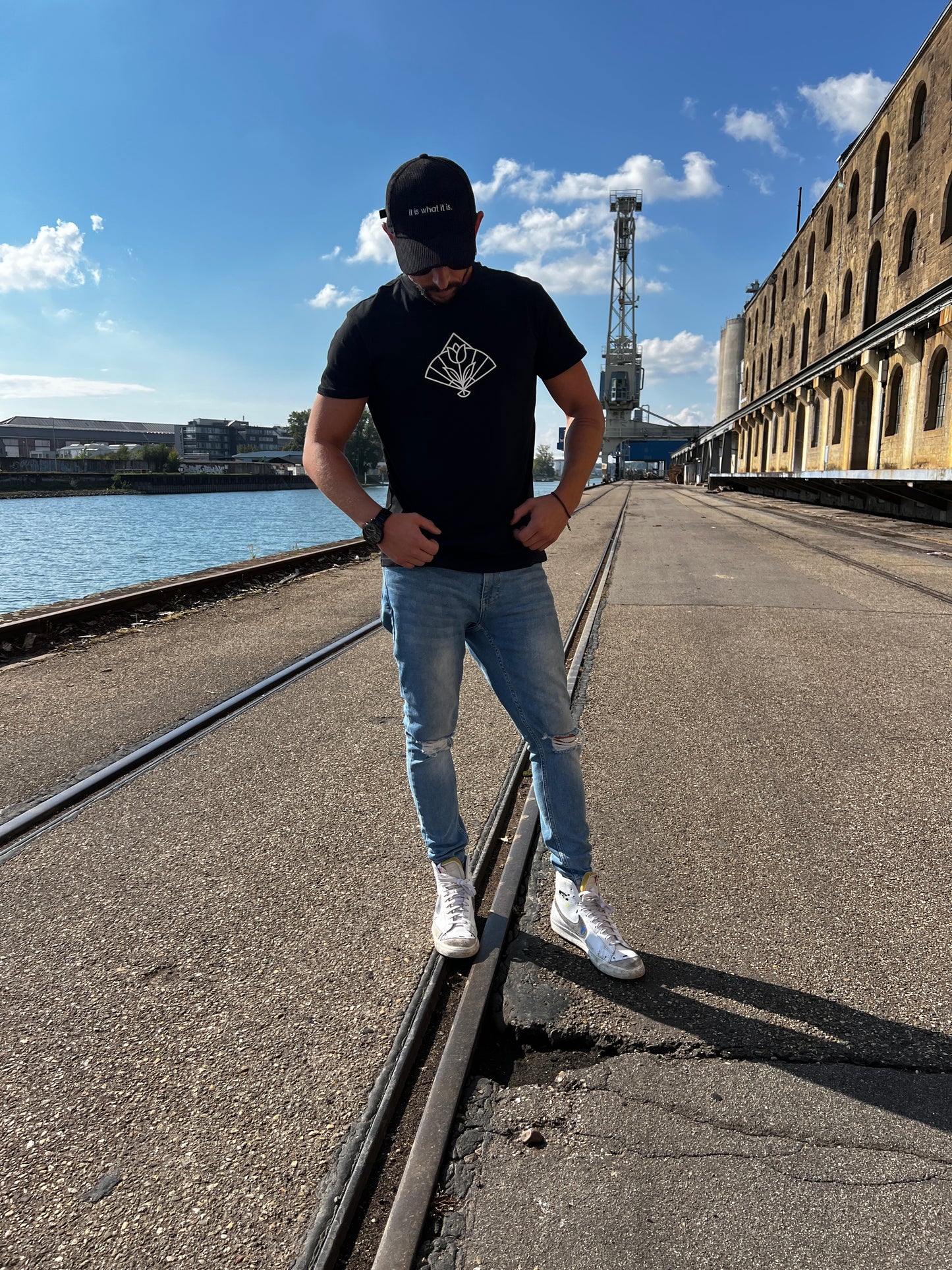 Männer Kurzarm Basic T-Shirt Logo