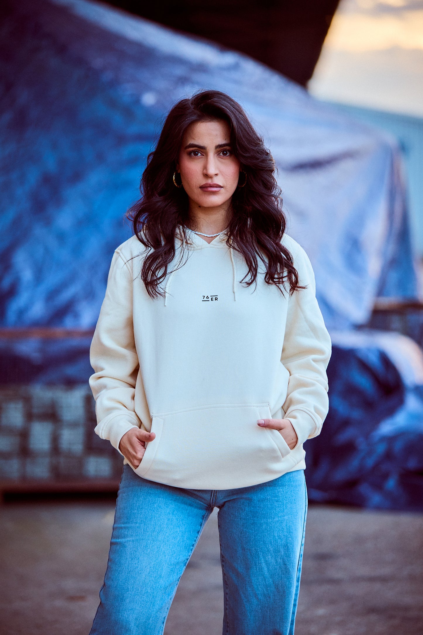 76ER Hoodie Beige Pyramide
