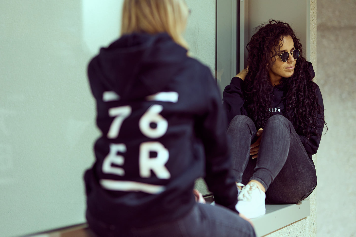 76ER HOODIE SCHWARZ