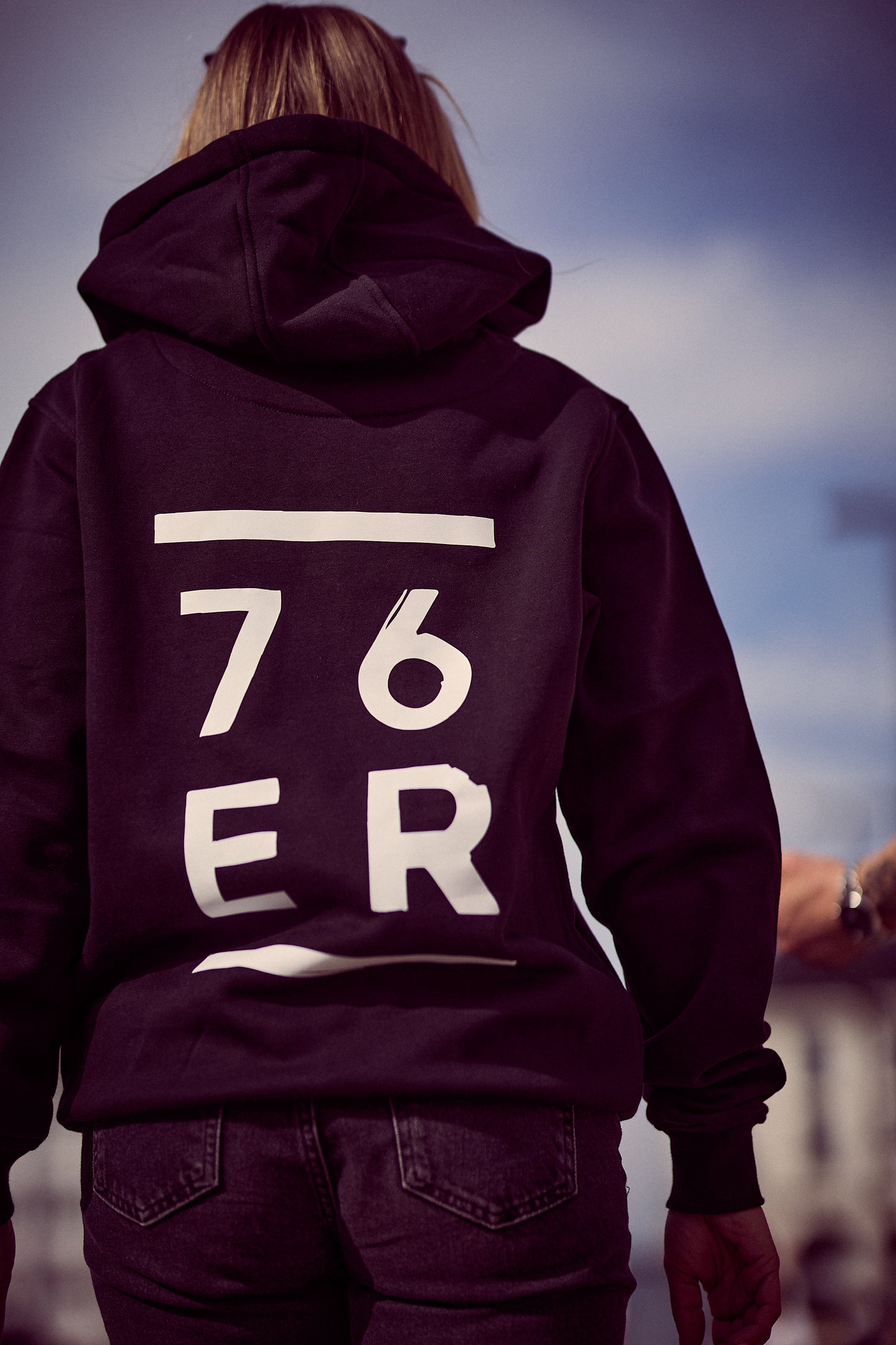 Hoodie Schwarz 76ER