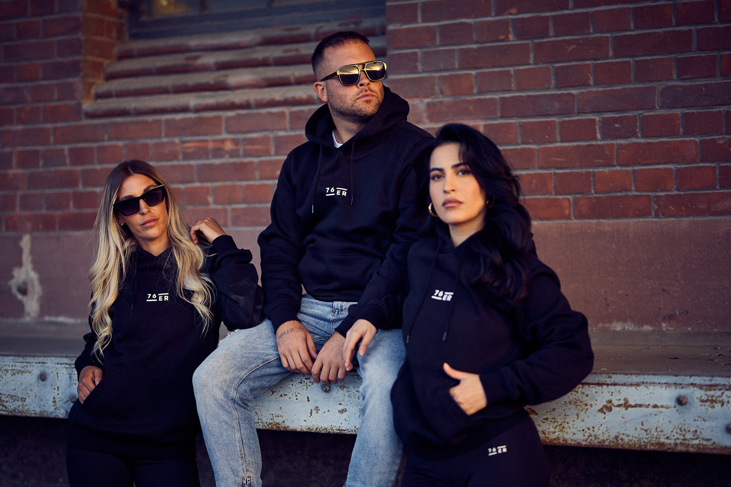 76ER HOODIE SCHWARZ