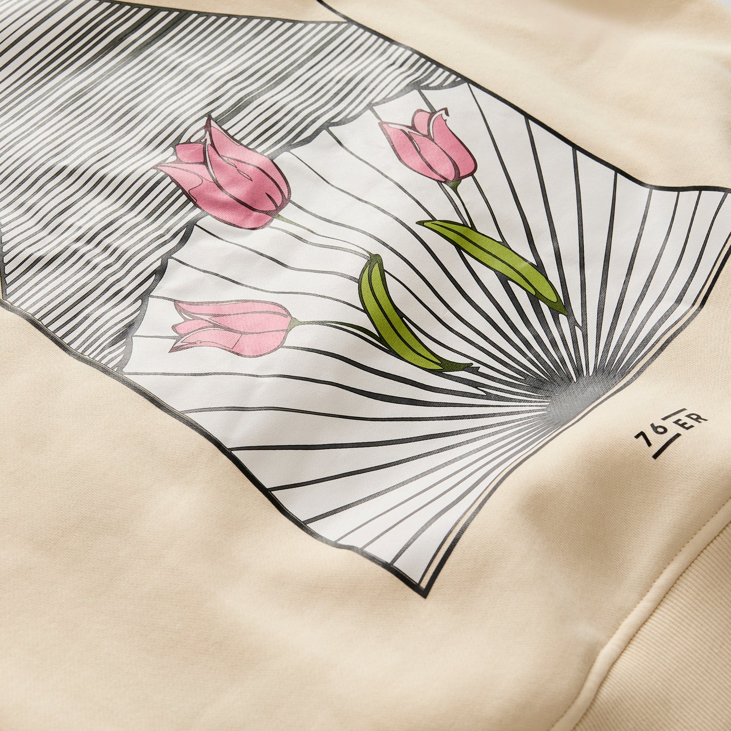 76ER Hoodie Beige Pyramide